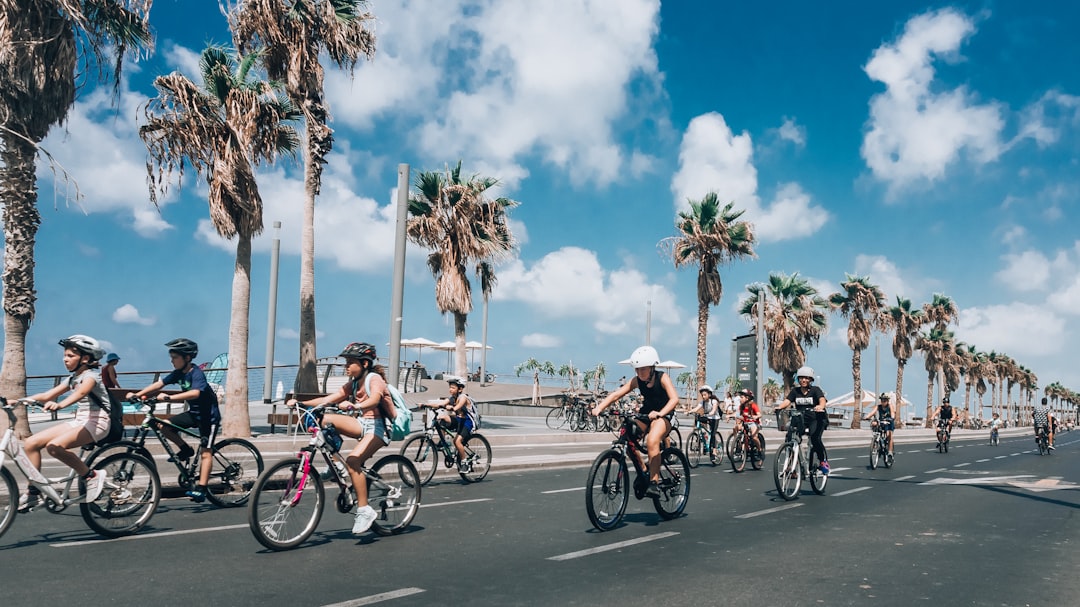Utendørsaktiviteter i Tel Aviv: En komplett guide for 2026